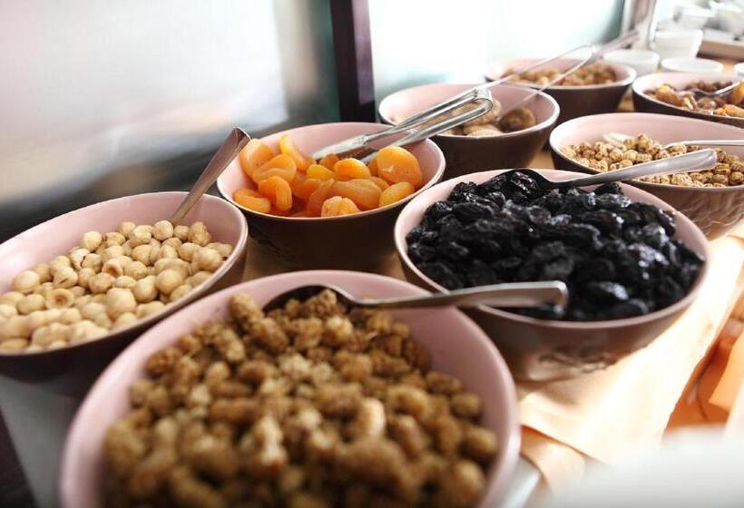 Sultan Hotel Restaurant Bistro