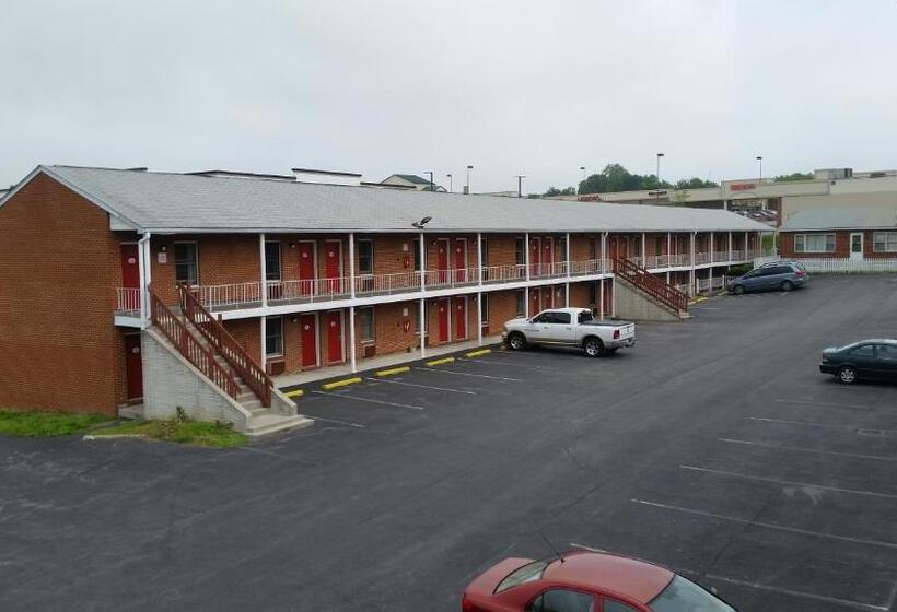 فندق The Boston Inn