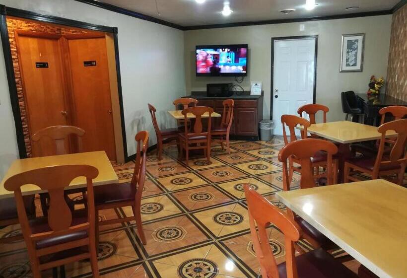 فندق The Boston Inn