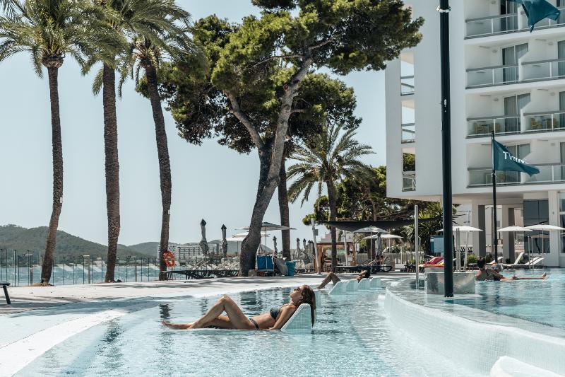 호텔 The Ibiza Twiins 4* Sup