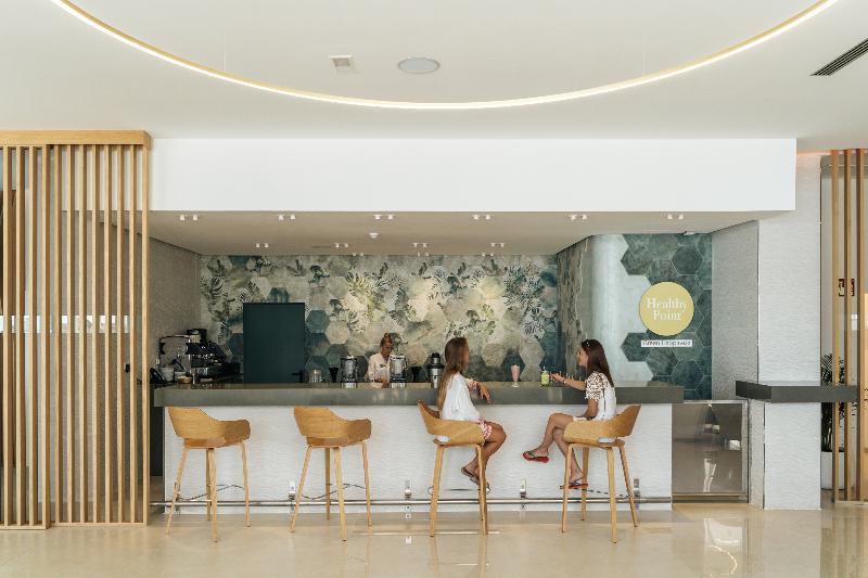 호텔 The Ibiza Twiins 4* Sup