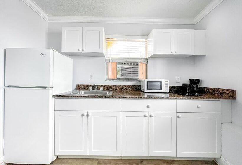 Отель The Seagull