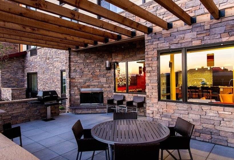 فندق Towneplace Suites By Marriott Lancaster