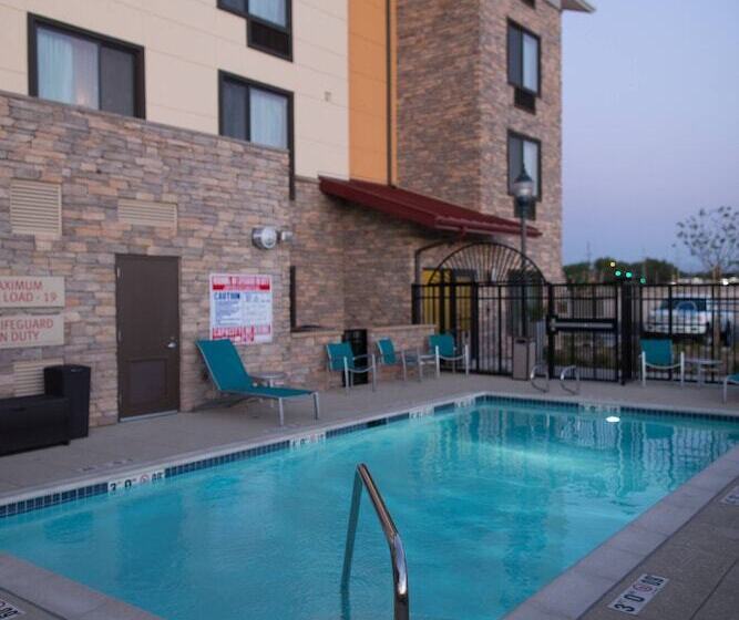 فندق Towneplace Suites By Marriott Lancaster