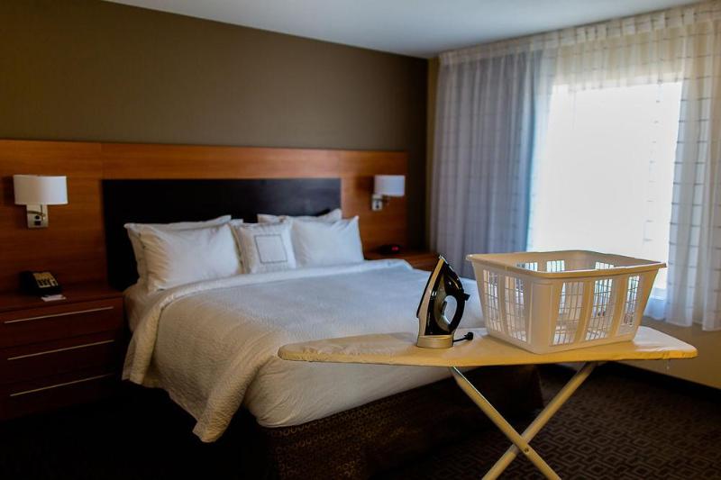 فندق Towneplace Suites By Marriott Lancaster