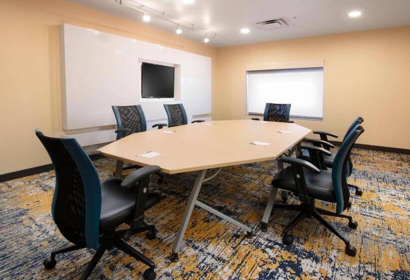 호텔 Towneplace Suites Oklahoma City Airport