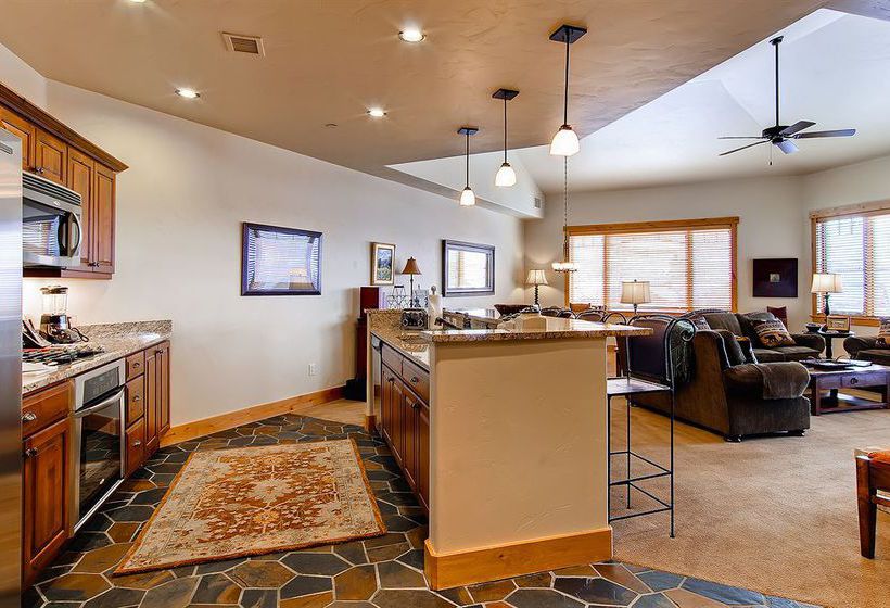 ホテル Trappeurs Crossing Resort Platinum Collection By Steamboat Resorts