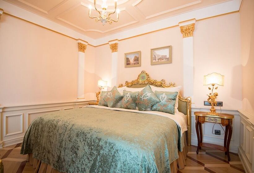 فندق Trezzini Palace Boutique