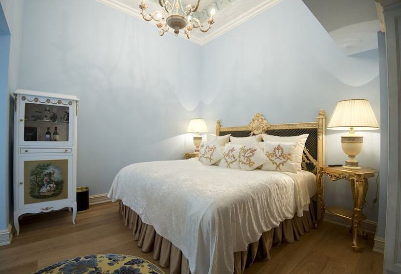 فندق Trezzini Palace Boutique