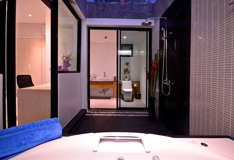 בית מלון כפרי Wanaburi