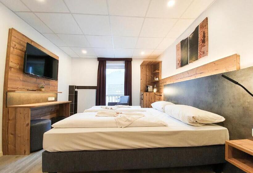 ホテル Winzerhaus Gärtner   An Der Loreley