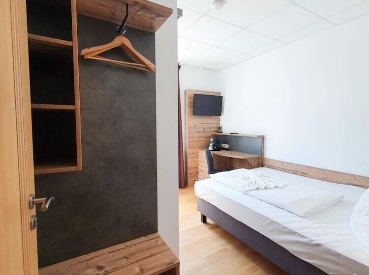 ホテル Winzerhaus Gärtner   An Der Loreley