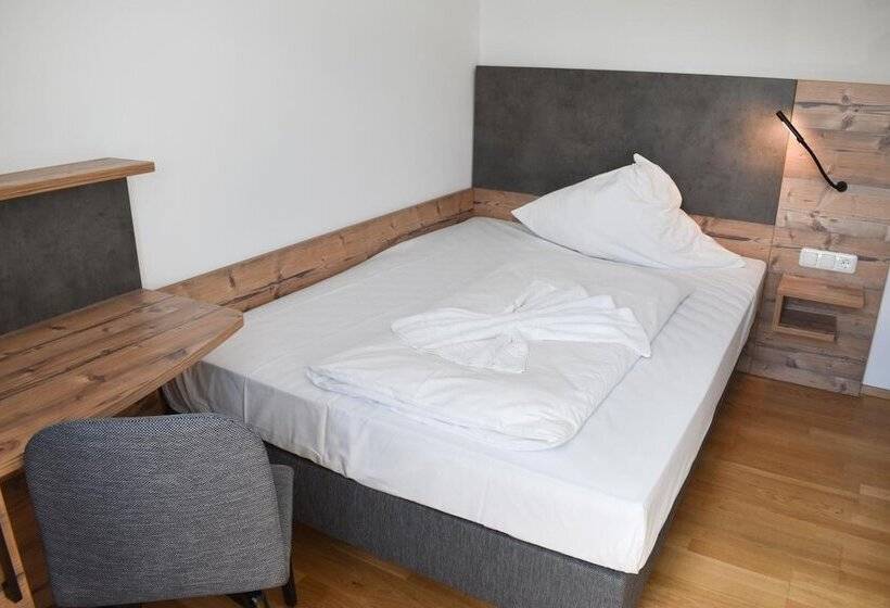 ホテル Winzerhaus Gärtner   An Der Loreley