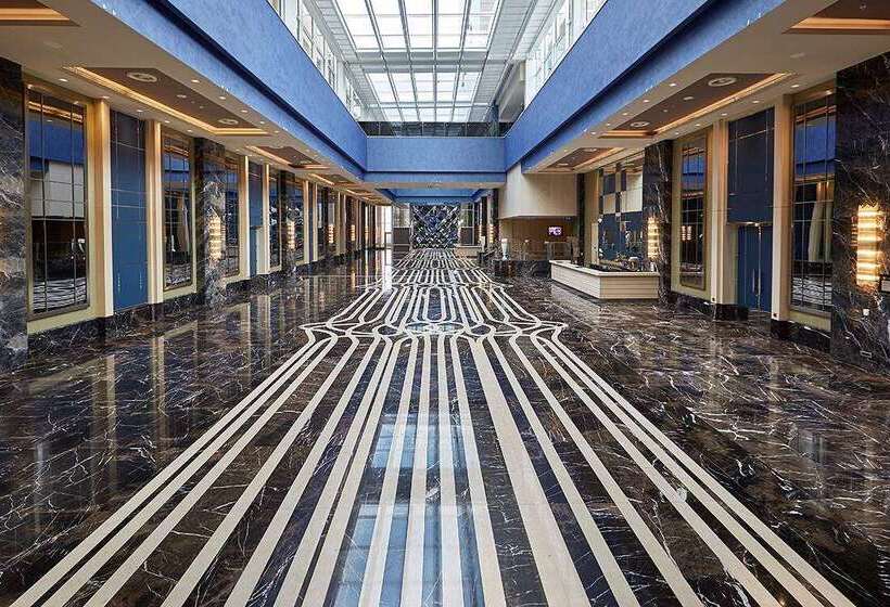 Wyndham Grand Istanbul Levent Hotel & Conference Center