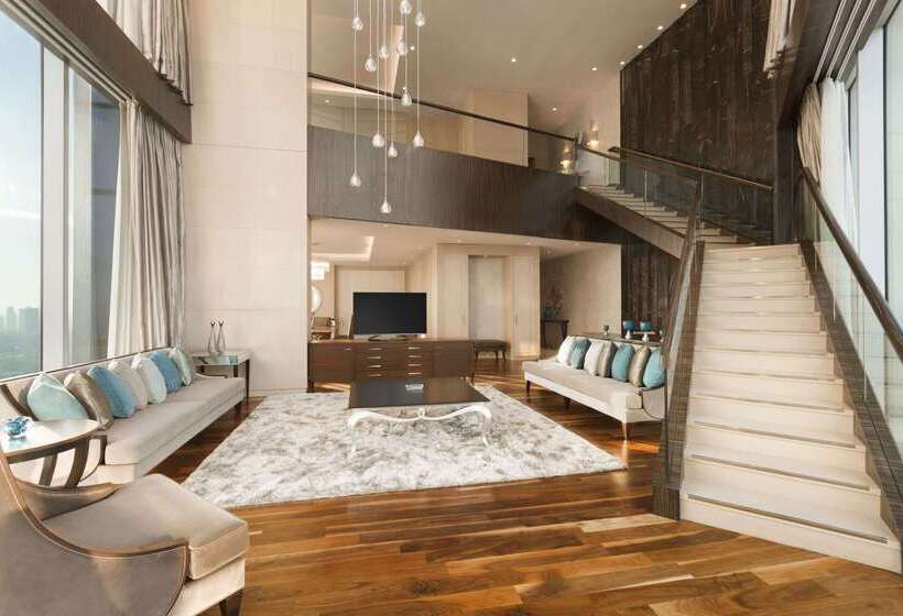 Wyndham Grand Istanbul Levent Hotel & Conference Center