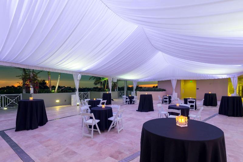 فندق Wyndham Grand Jupiter At Harbourside Place