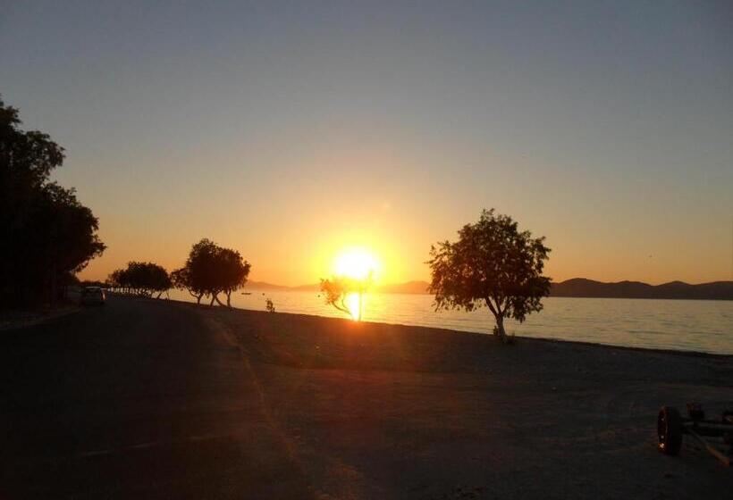 Miros Hotel Apartments