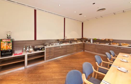 Novum Hotel New Madison Düsseldorf