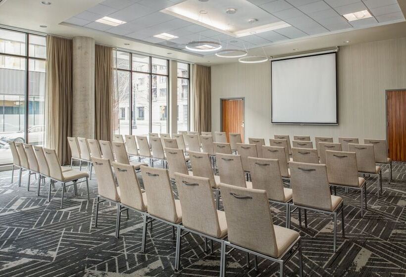 Residence Inn By Marriott Portland Downtown/pearl District