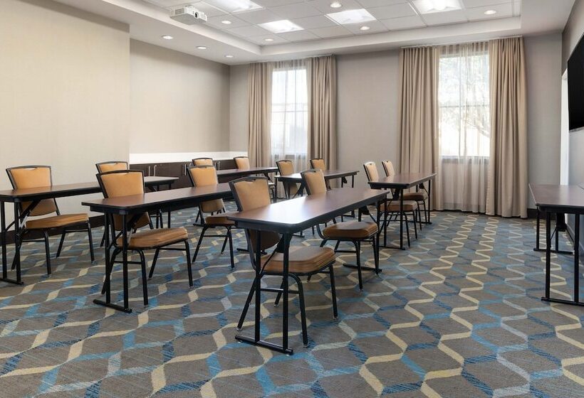 Residence Inn By Marriott Youngstown Warren/niles