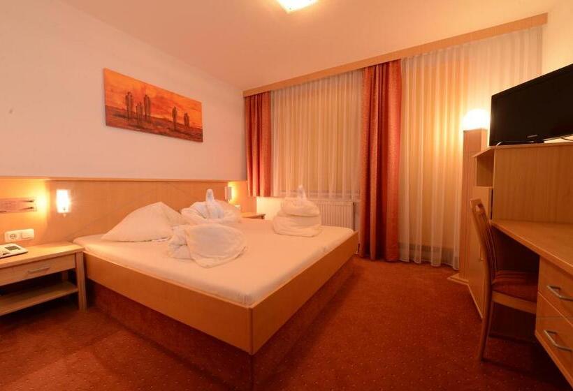 Strandhotel Faak