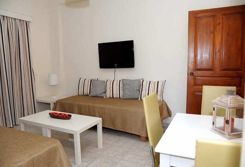 Volanakis Apartments