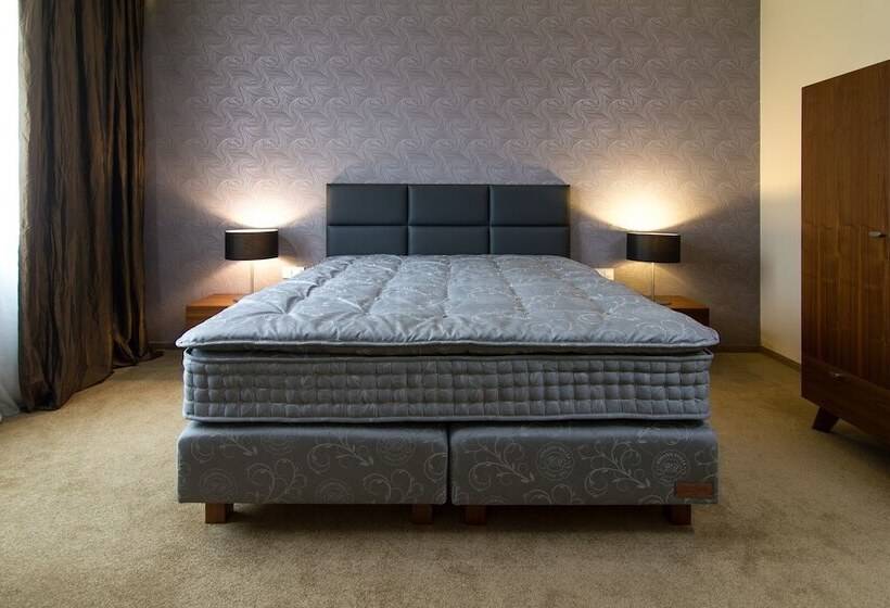 Větruše Hotel Restaurant