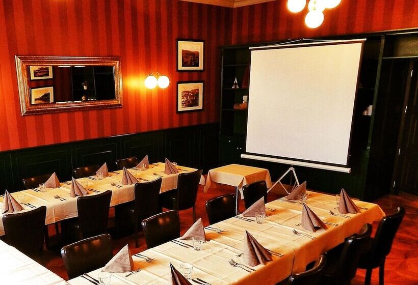 Větruše Hotel Restaurant