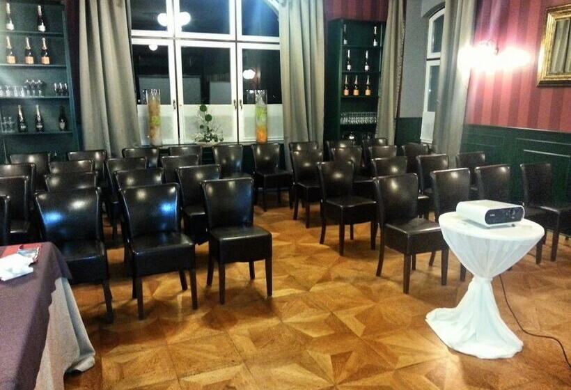 Větruše Hotel Restaurant