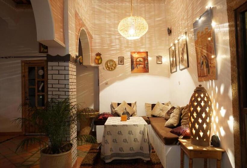 Общежитие Miguirne Chez Ali