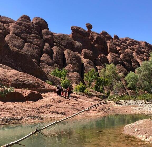 هاستل Miguirne Chez Ali