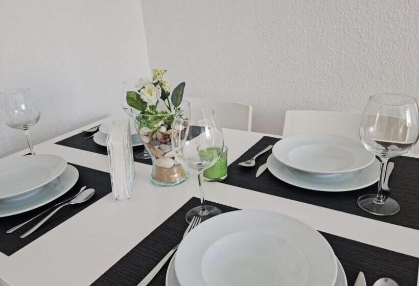 Apartamento Centro Rota. 2 Minutos De La Playa.