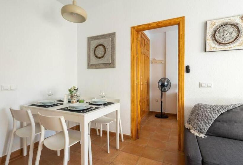 Apartamento Centro Rota. 2 Minutos De La Playa.