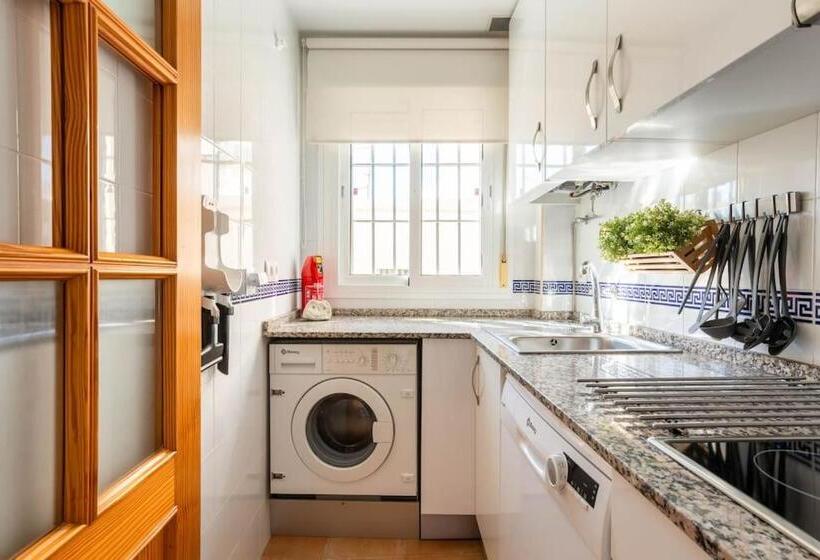 Apartamento Centro Rota. 2 Minutos De La Playa.