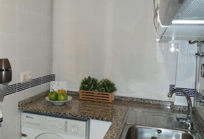 Apartamento Centro Rota. 2 Minutos De La Playa.