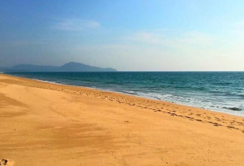 Baan Mai Khao Apartment