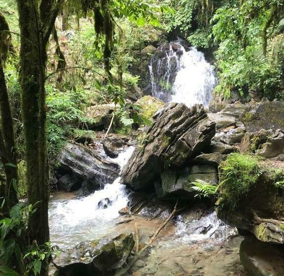 مبيت وإفطار Canto Do Sabiá Petar Hospedagem Familiar