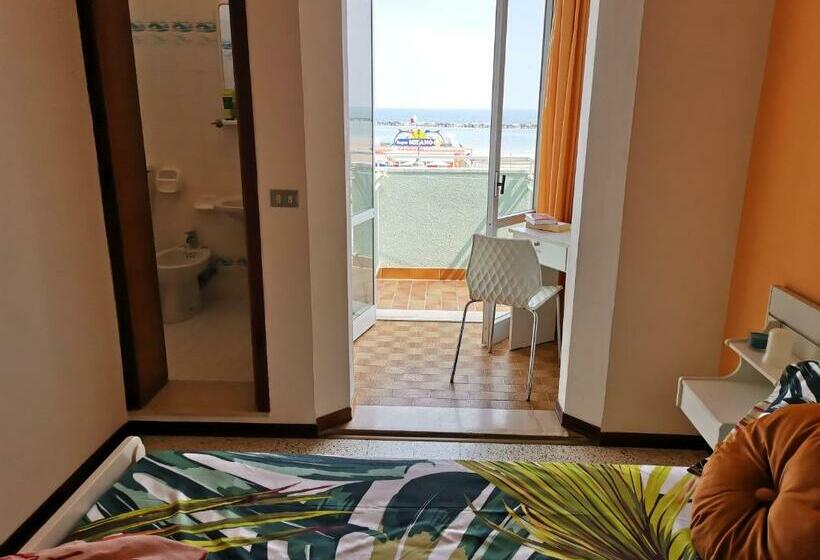 Bed and Breakfast Elisabetta Frontemare