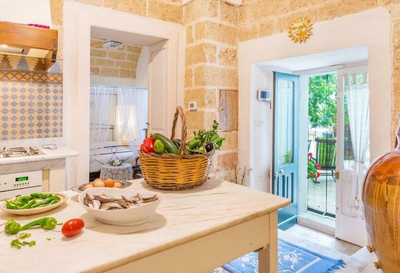 ベッドアンドブレックファースト Palazzo Tre Cardi