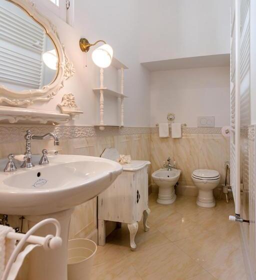 ベッドアンドブレックファースト Palazzo Tre Cardi