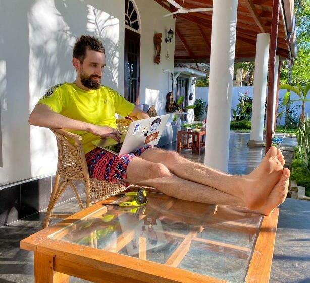 住宿加早餐  Villa Ali