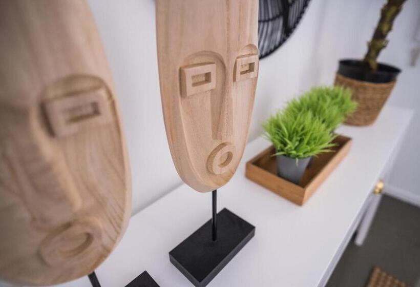 Casa Vó Minda   Nazaré   Alojamento Local