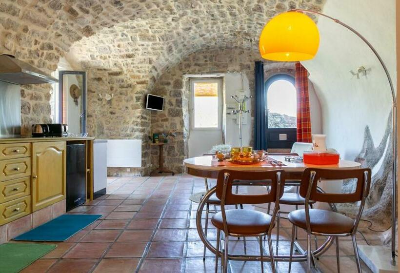 Gite De La Reine Jeanne