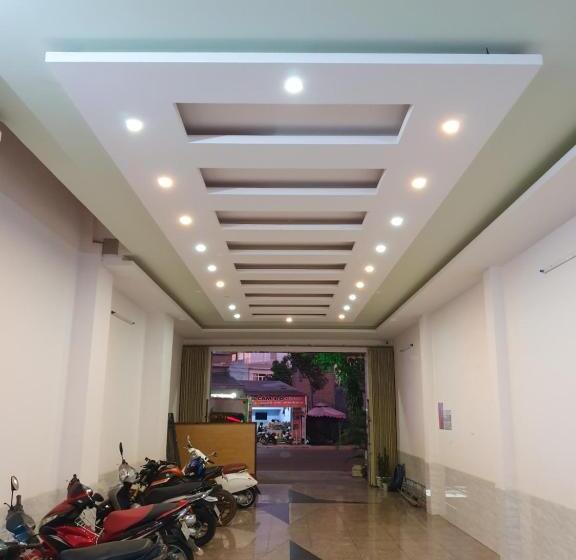 هتل Khách Sạn Thiên Phong