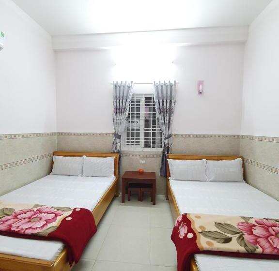 هتل Khách Sạn Thiên Phong