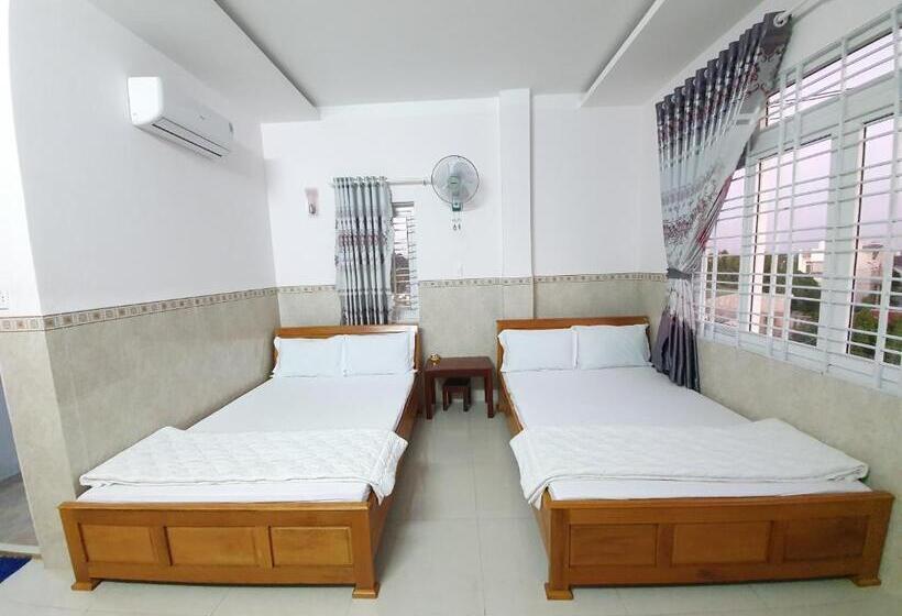 هتل Khách Sạn Thiên Phong