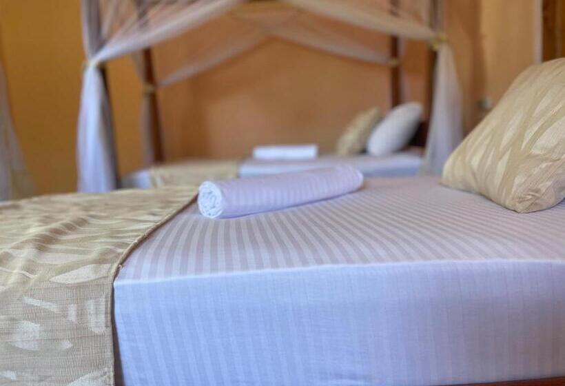 فندق Maisara Mafia Beach Lodge