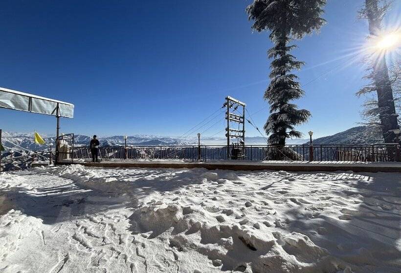 فندق Treebo Shimla Ayurvedic Retreat Kufri