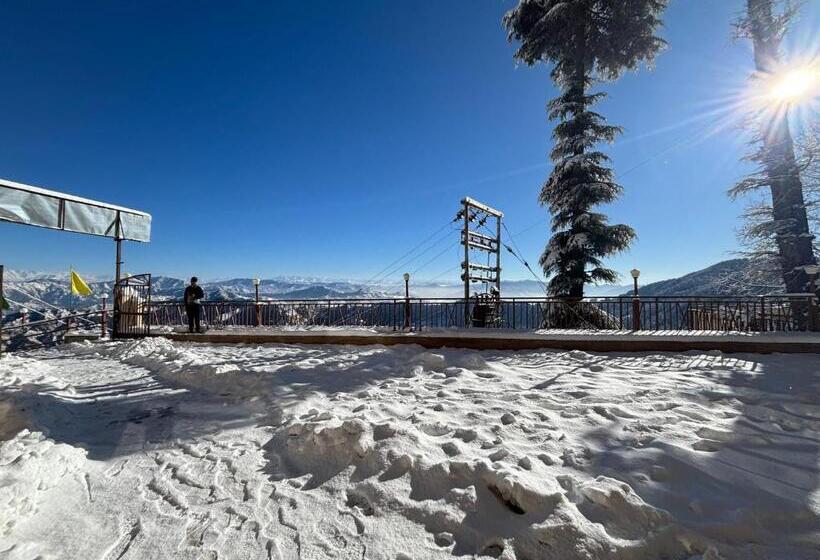 فندق Treebo Shimla Ayurvedic Retreat Kufri