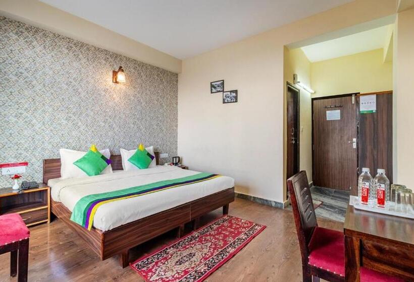فندق Treebo Shimla Ayurvedic Retreat Kufri